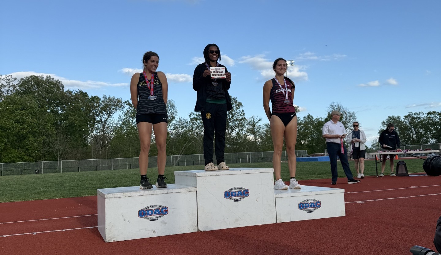 Jazmine Patterson wins the ODAC 400m title in outdoor track