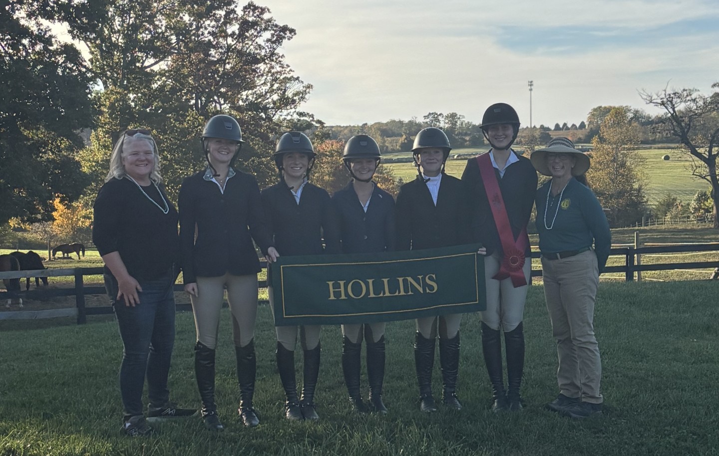 Hollins NCEA team at Lynchburg