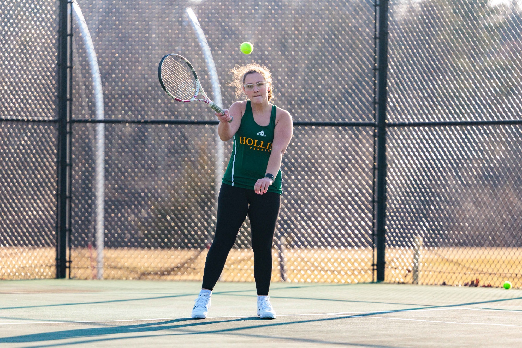 Jade Thompson with a return at the baseline
