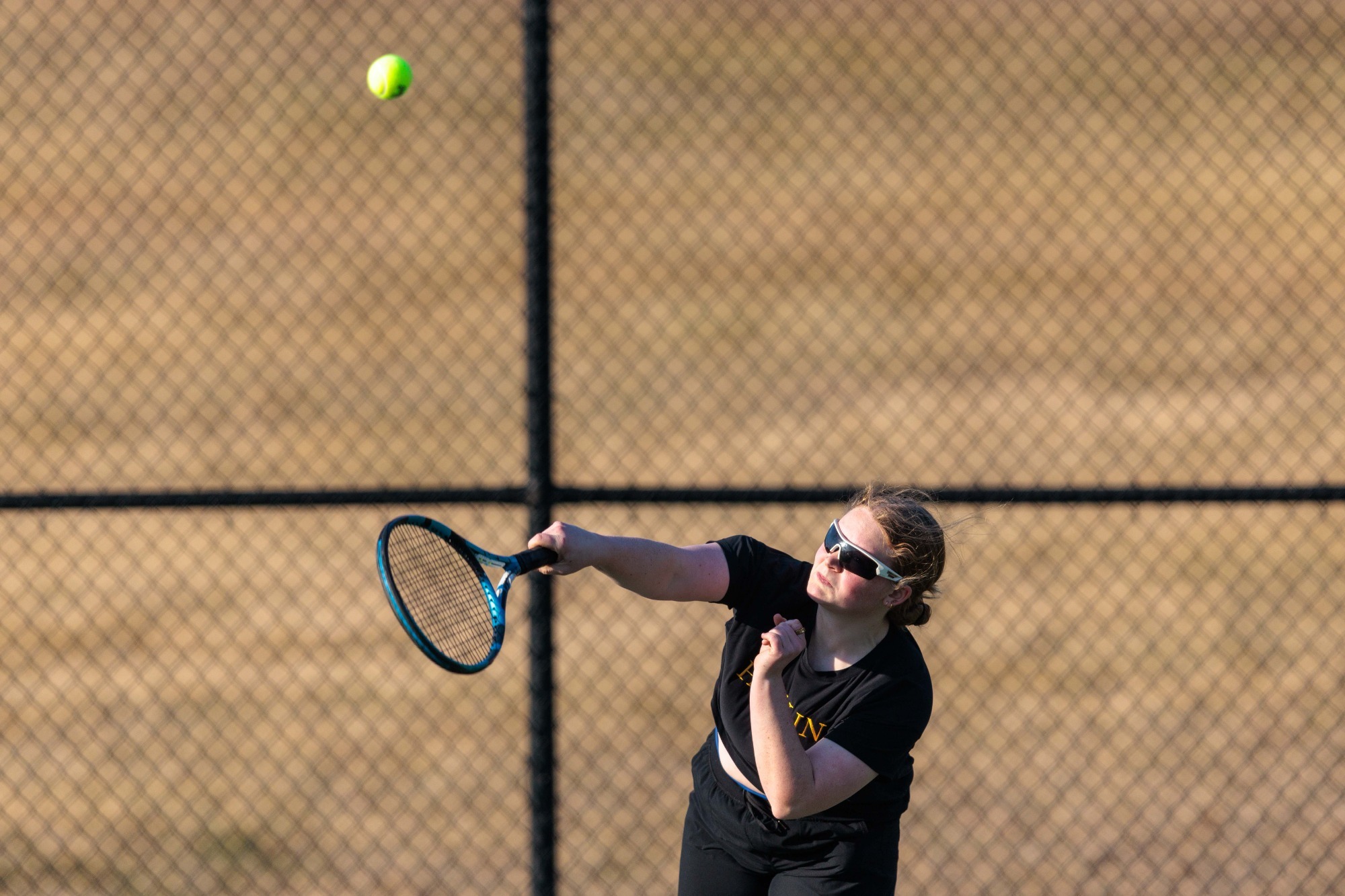 Rachel Hull with a serve