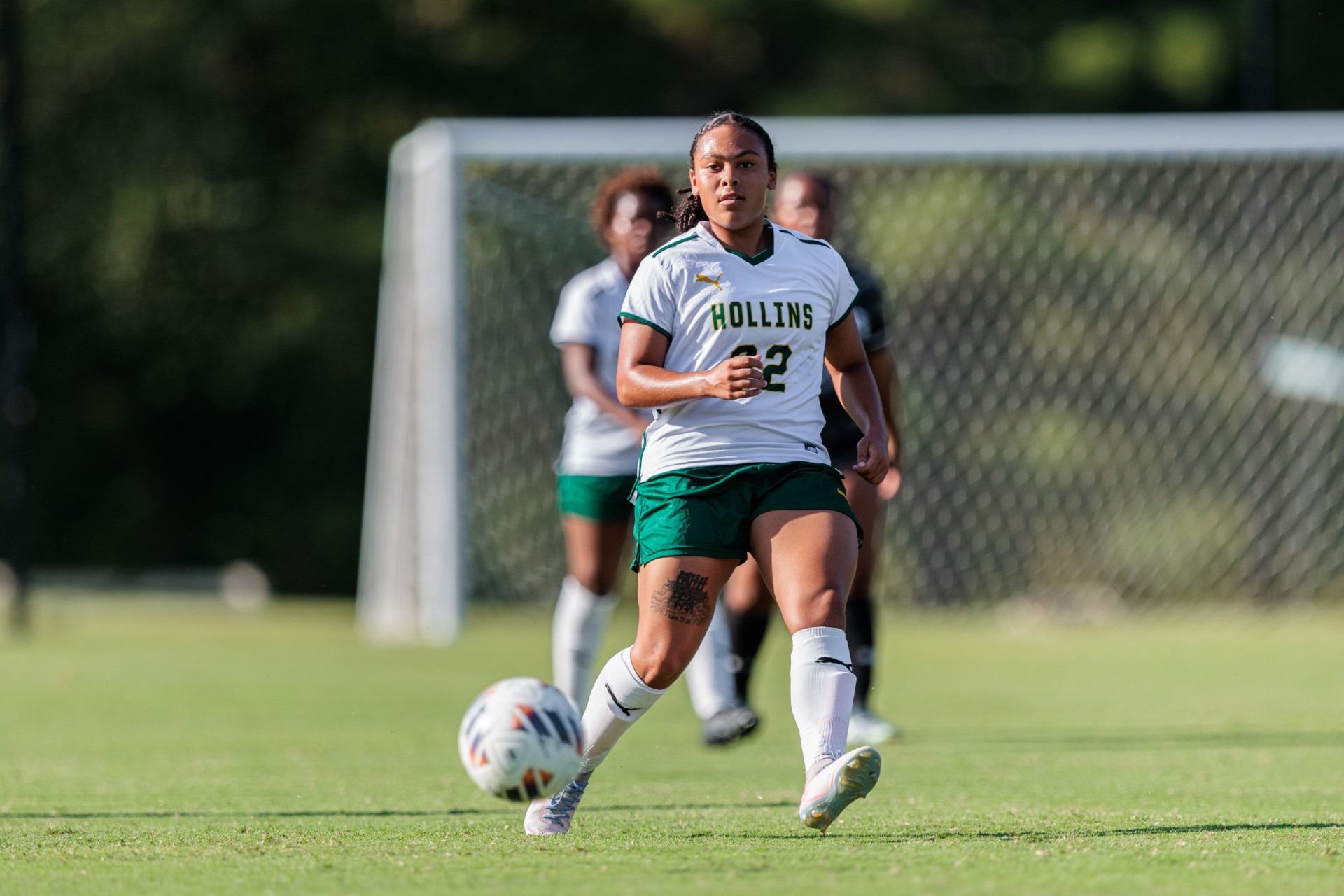 Jarlynn Carter on defense against William Peace