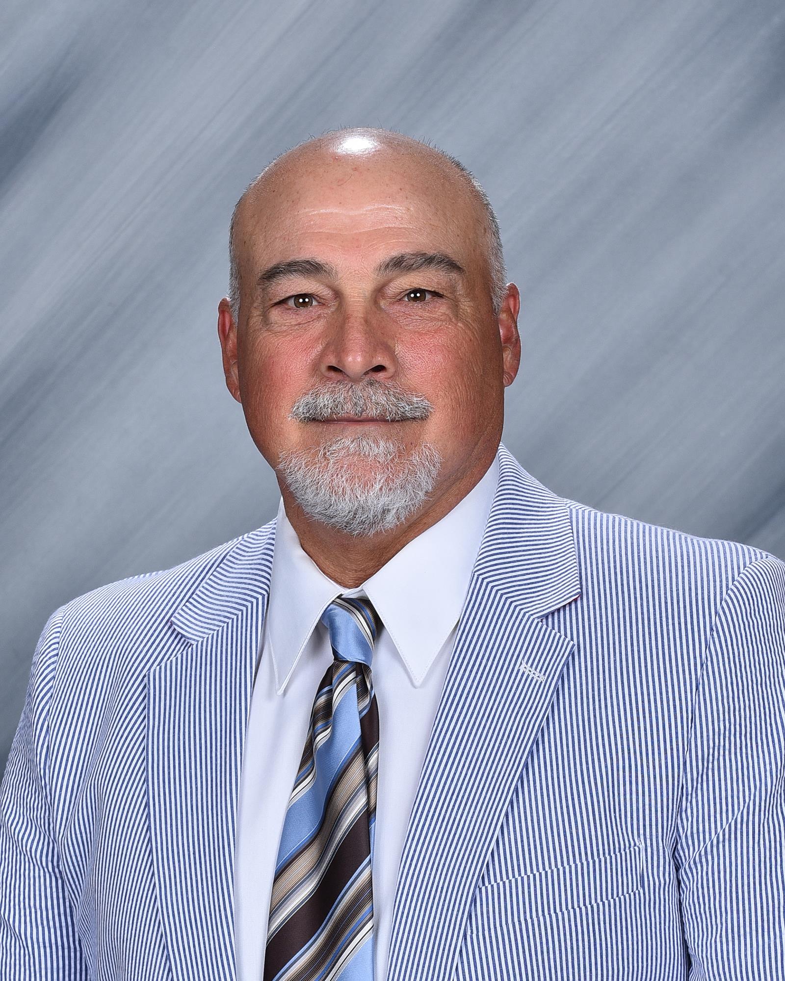 Nic Saltaformaggio Headshot