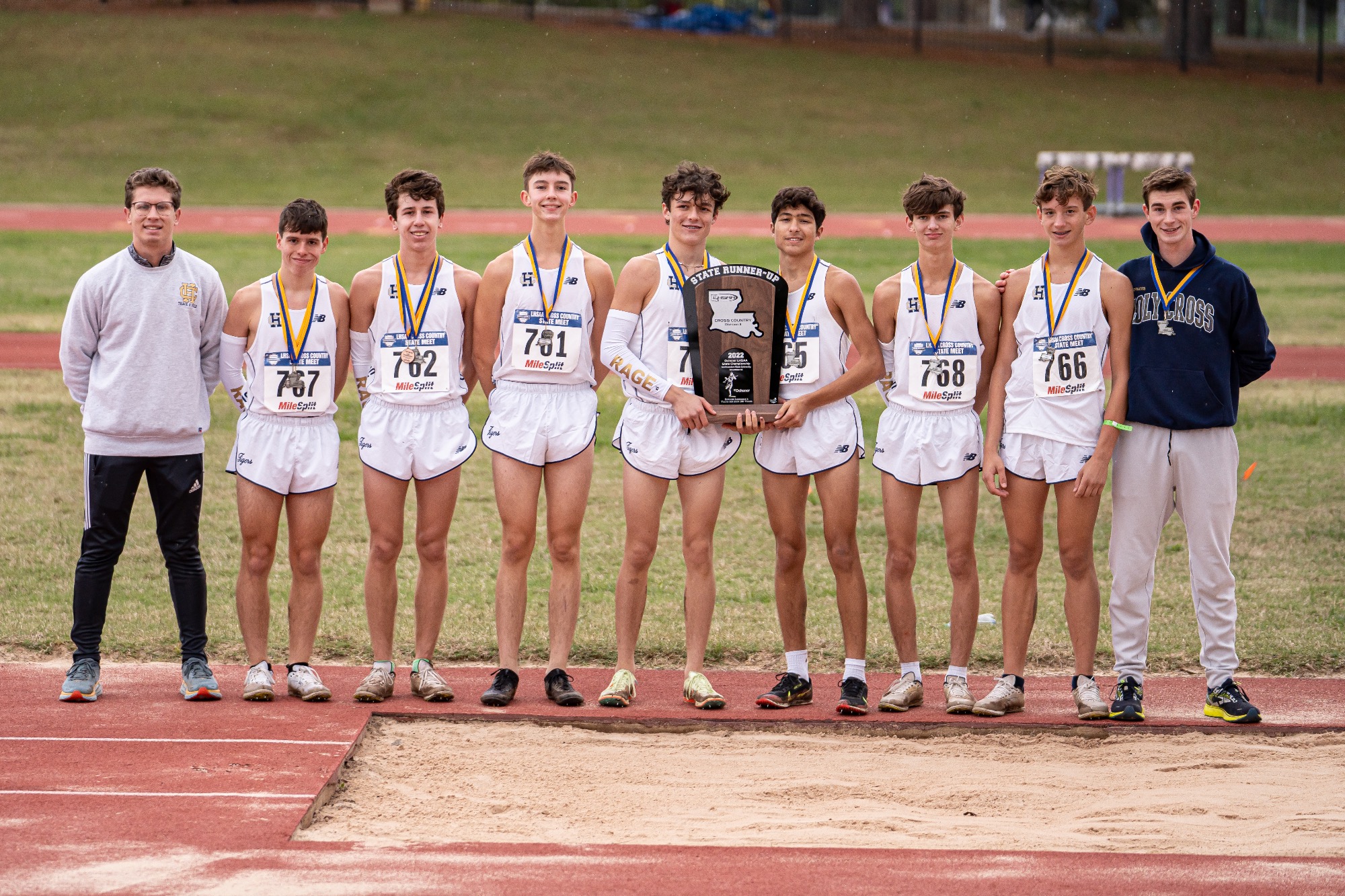 2022XCStateMeetTeamTrophyPhoto_HolyCross