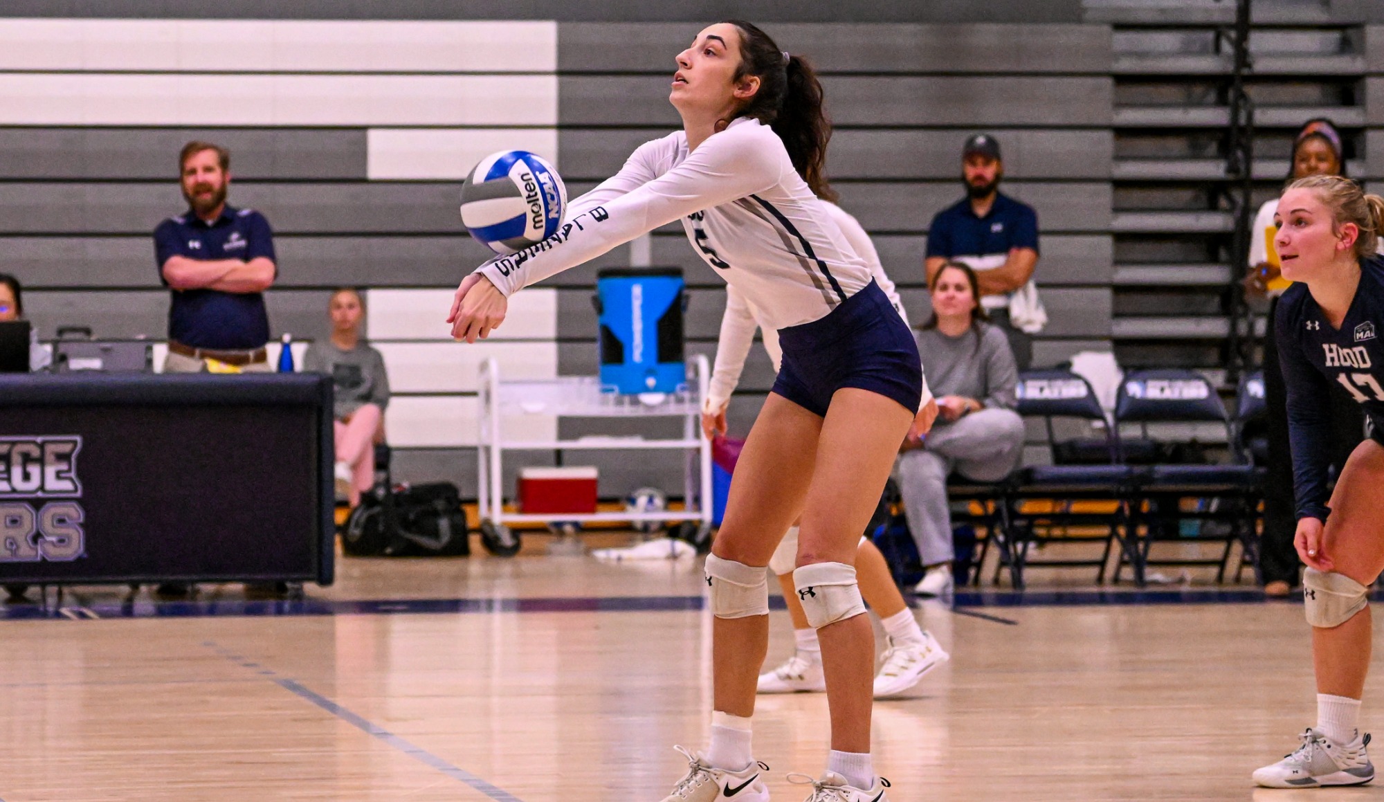Women's volleyball drops both ends of trimatch Hood College