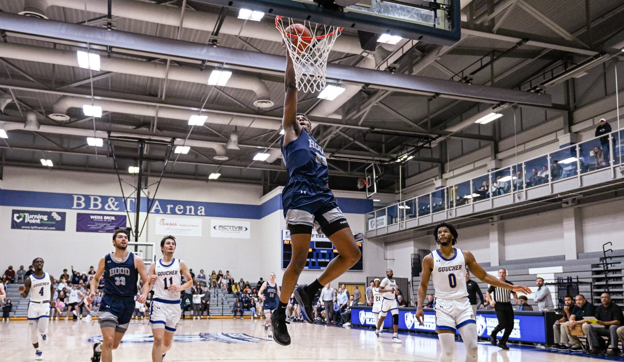 Men's basketball beats Albright in final minute Hood College