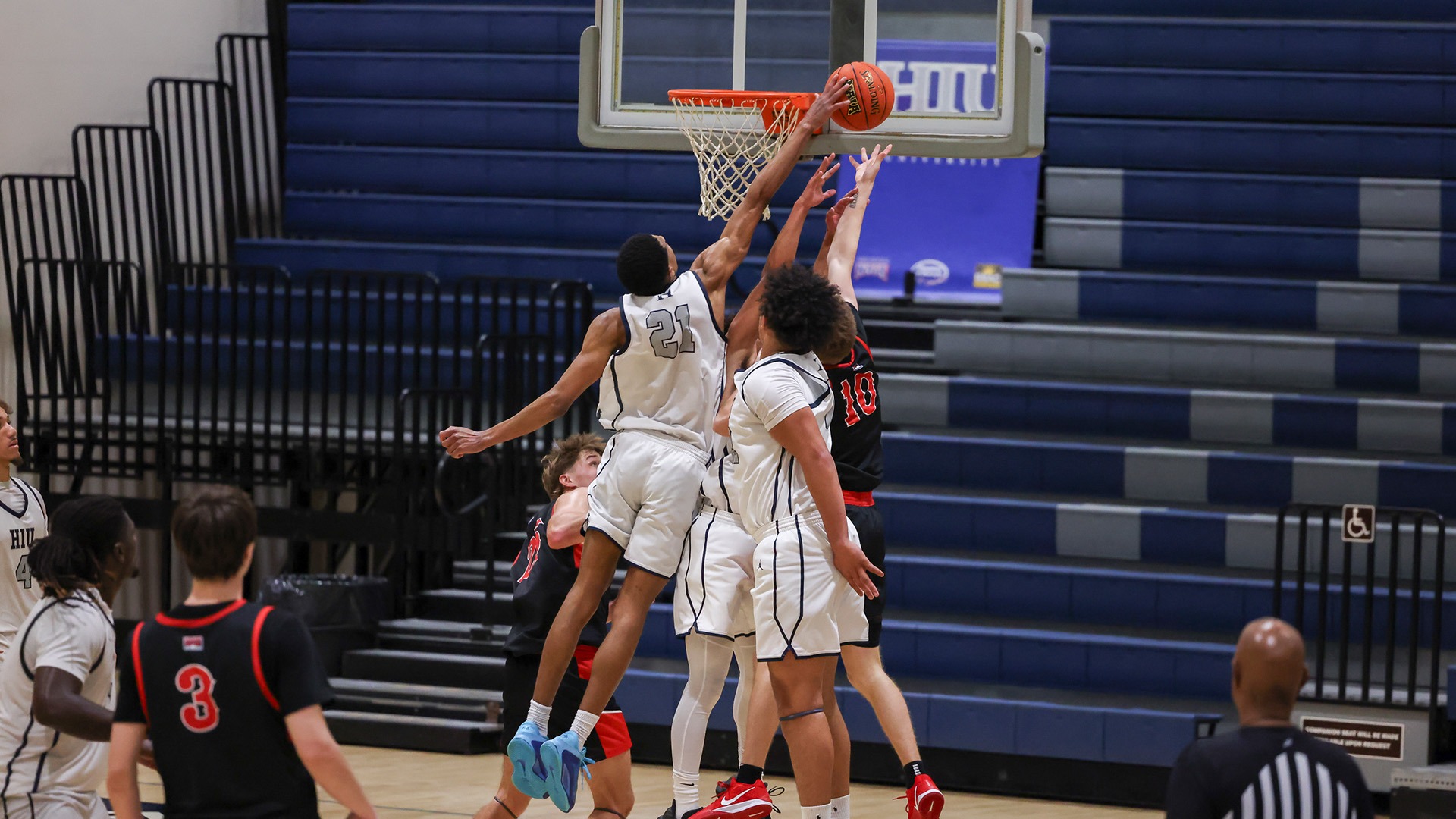  HIU MBB 2025-26 CJ Fisher vs Southern Oregon