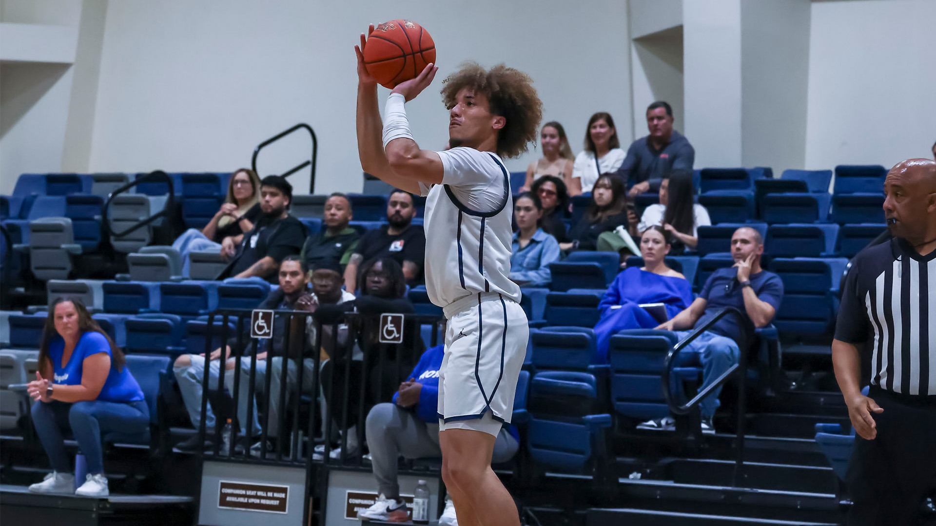 HIU MBB 2025-26 Addy G'Bye vs OUAZ