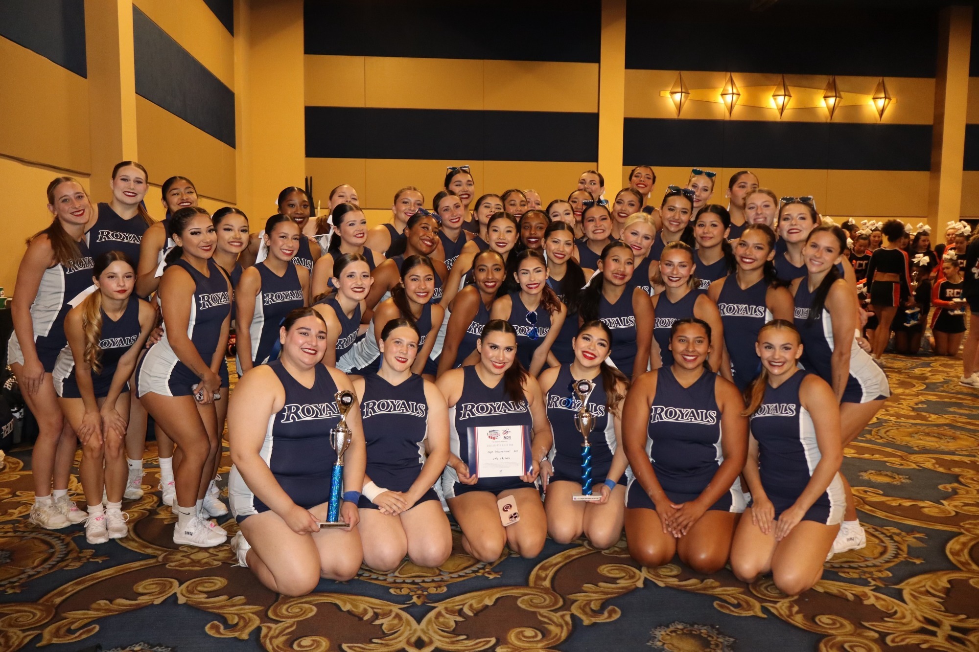 HIU Cheer
