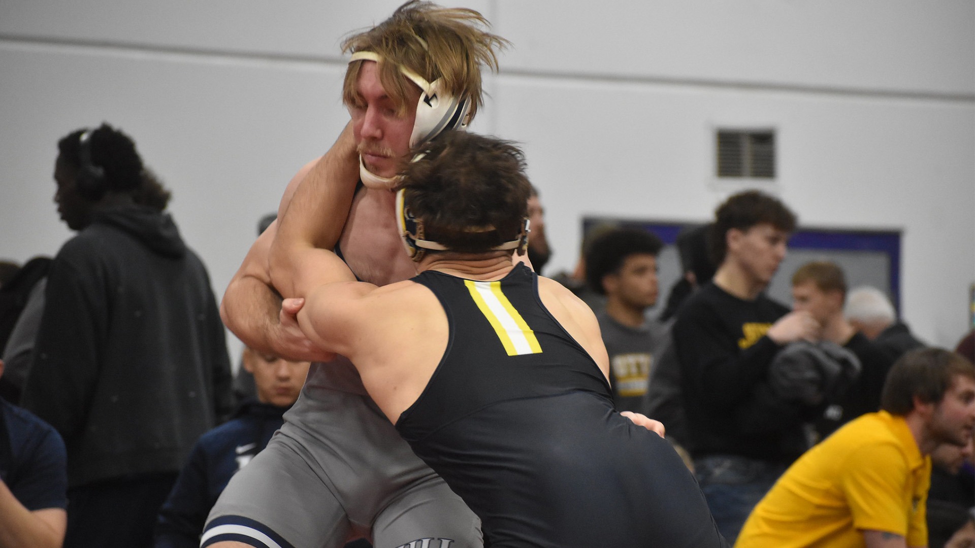 HIU MWR 2025-26 Ezekiel Hueter at Missouri Valley Invite