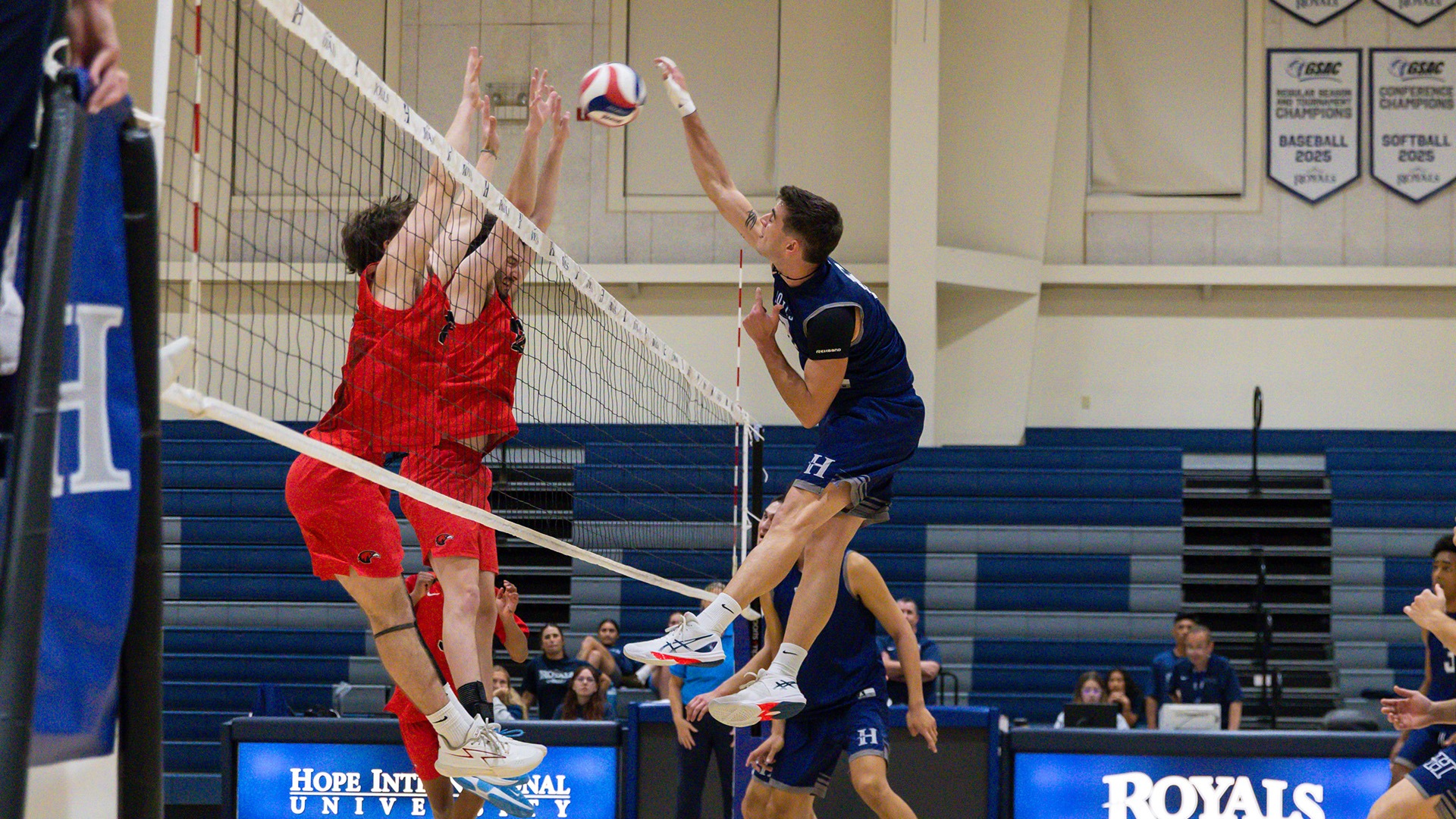 HIU MVB 2026 Alessandro Spendolini vs Simpson