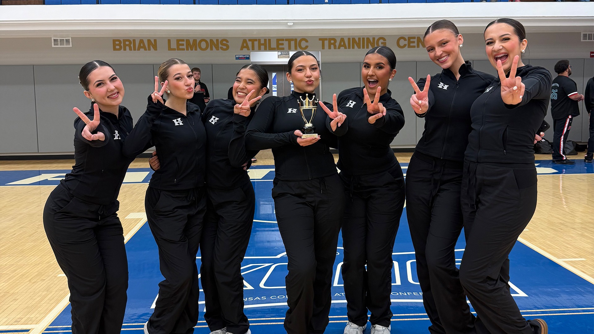 HIU DANCE 2026 Team Pose