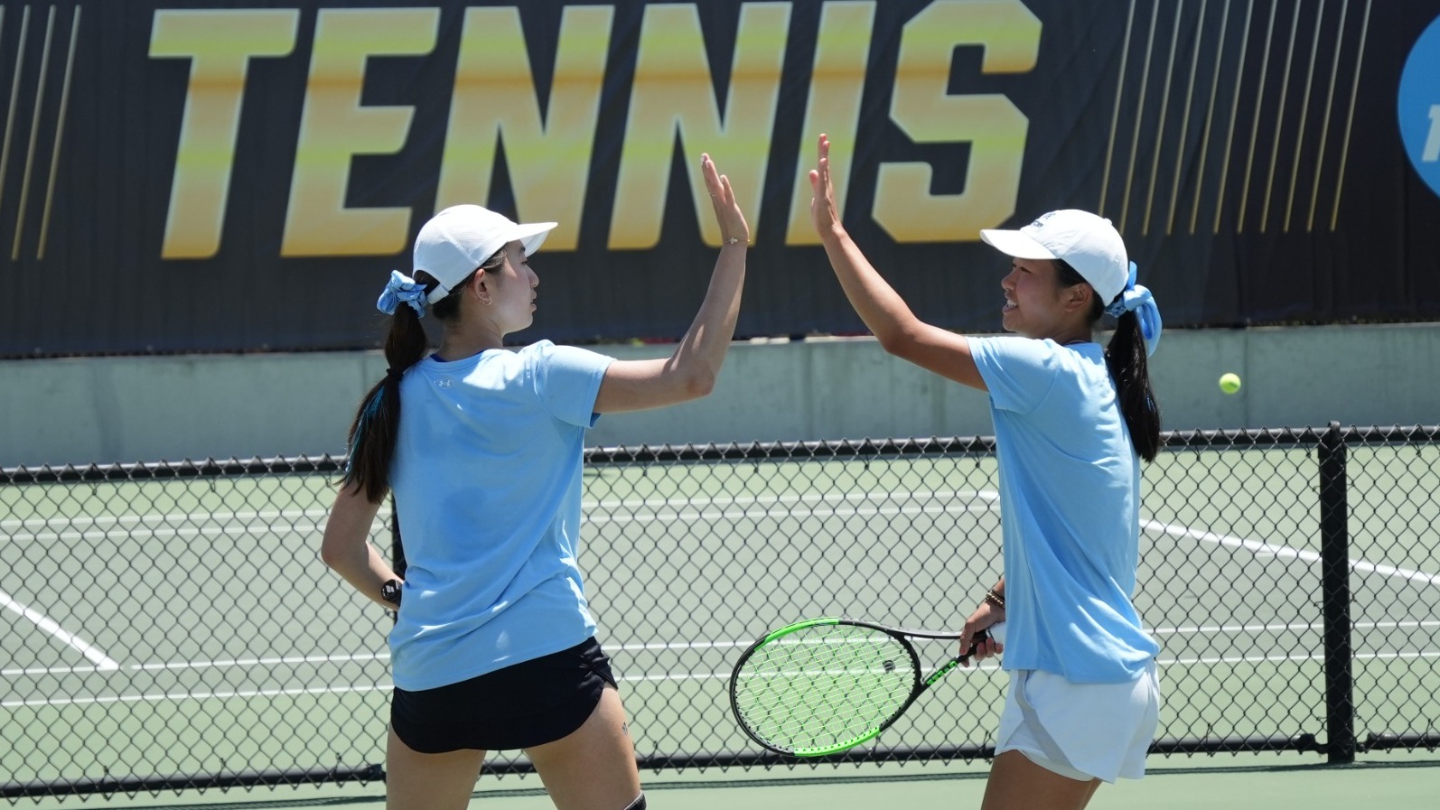 Ava Li and Kamila Wong vs Wash U