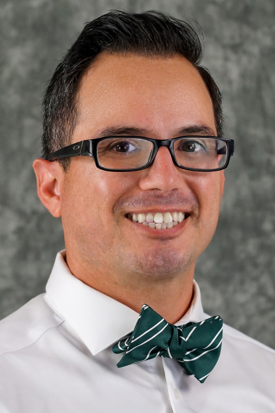Kevin Diaz Head Shot