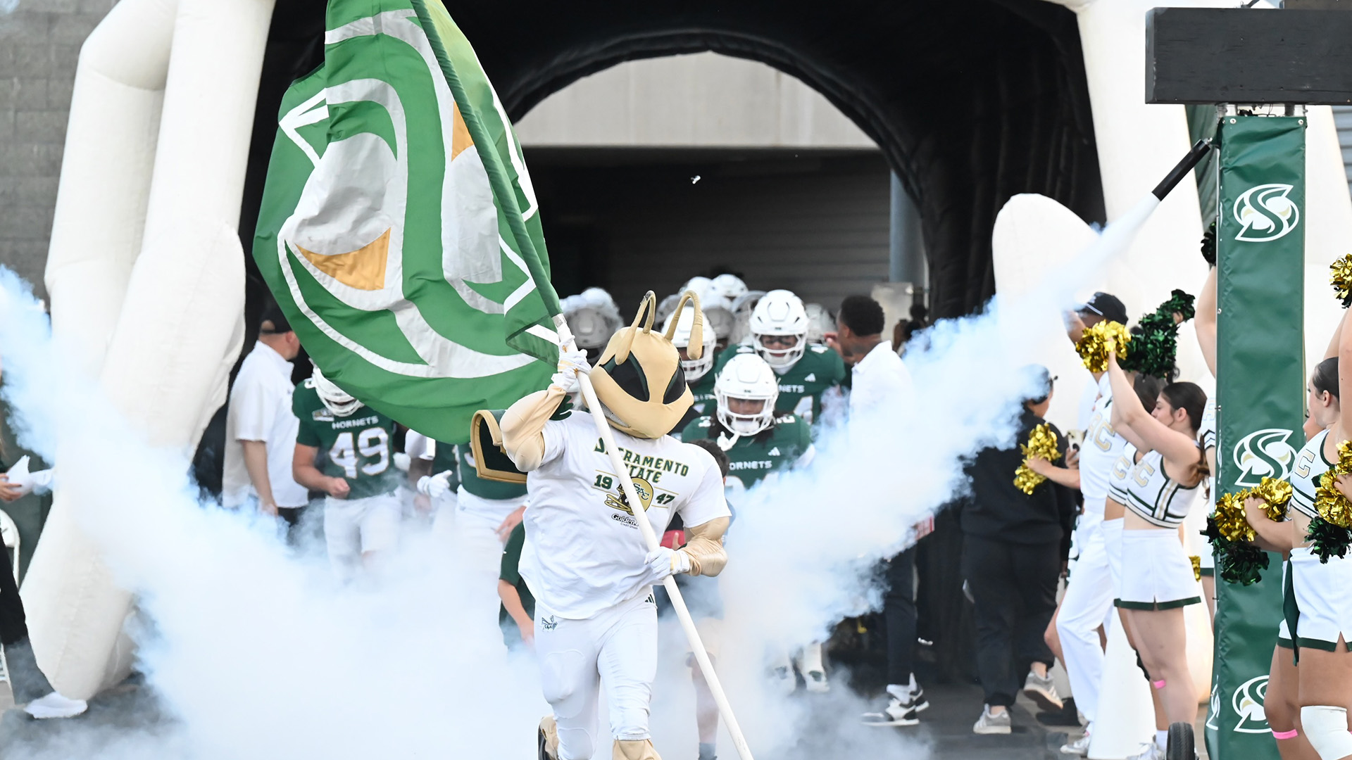 Herky Tunnel Run UNC 101825