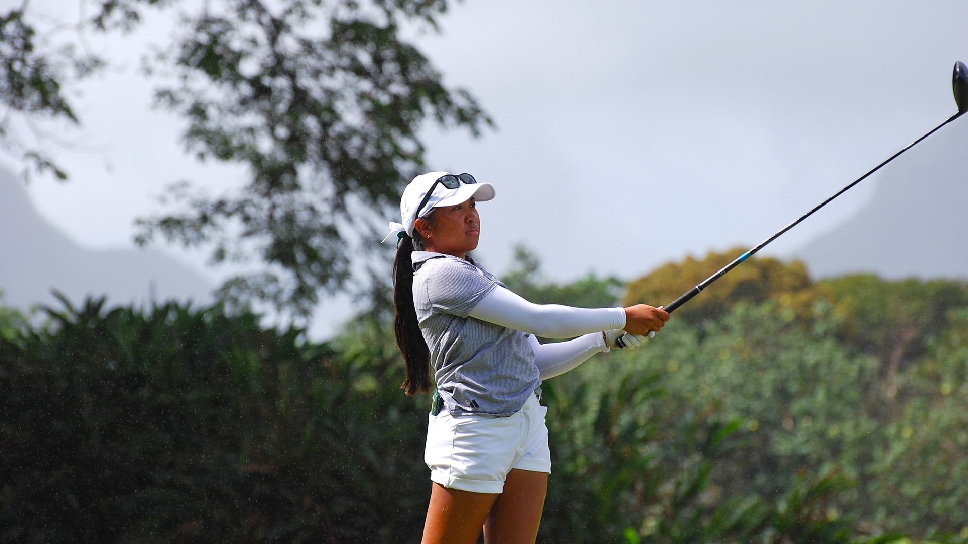 Dela Torre Rainbow Wahine 102025