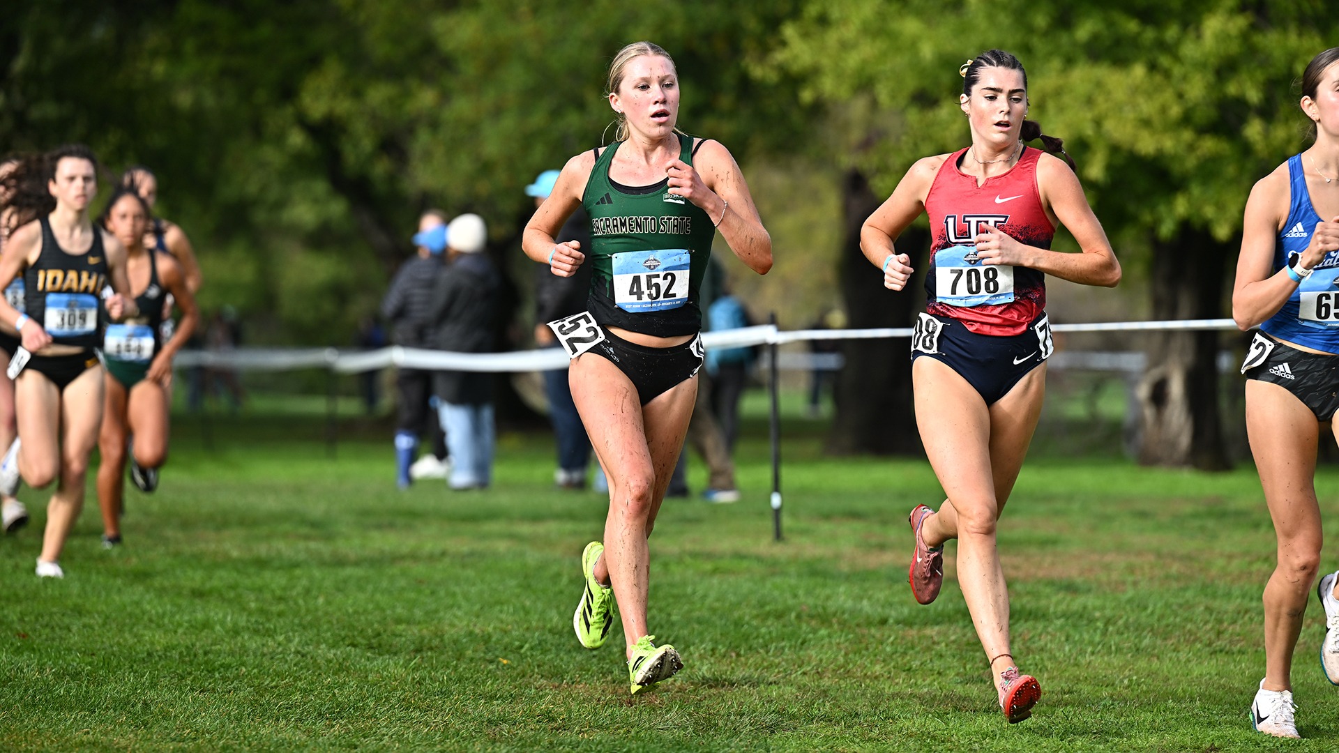 Marina Lipary running 