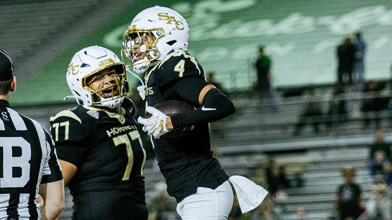 Shabazz TD Celebration Ohio 101726