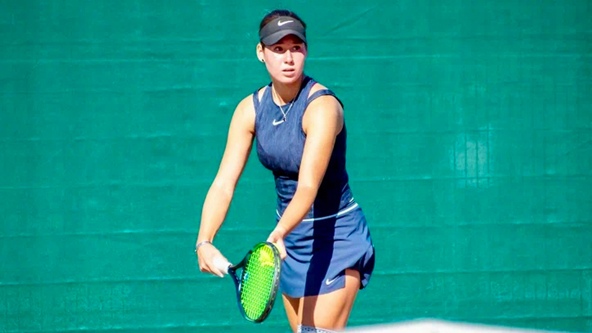 2025-26 WTEN recent Sacramento State commit Viktoriia Sedova prepares to serve a ball 