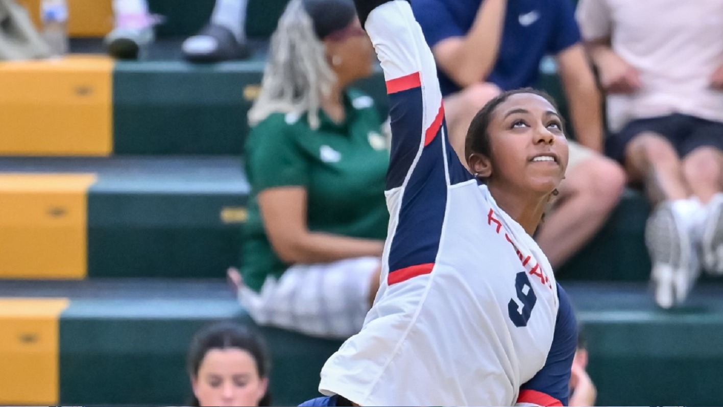 McKinnon Leads Volleyball in Comeback Victory with RecordSetting