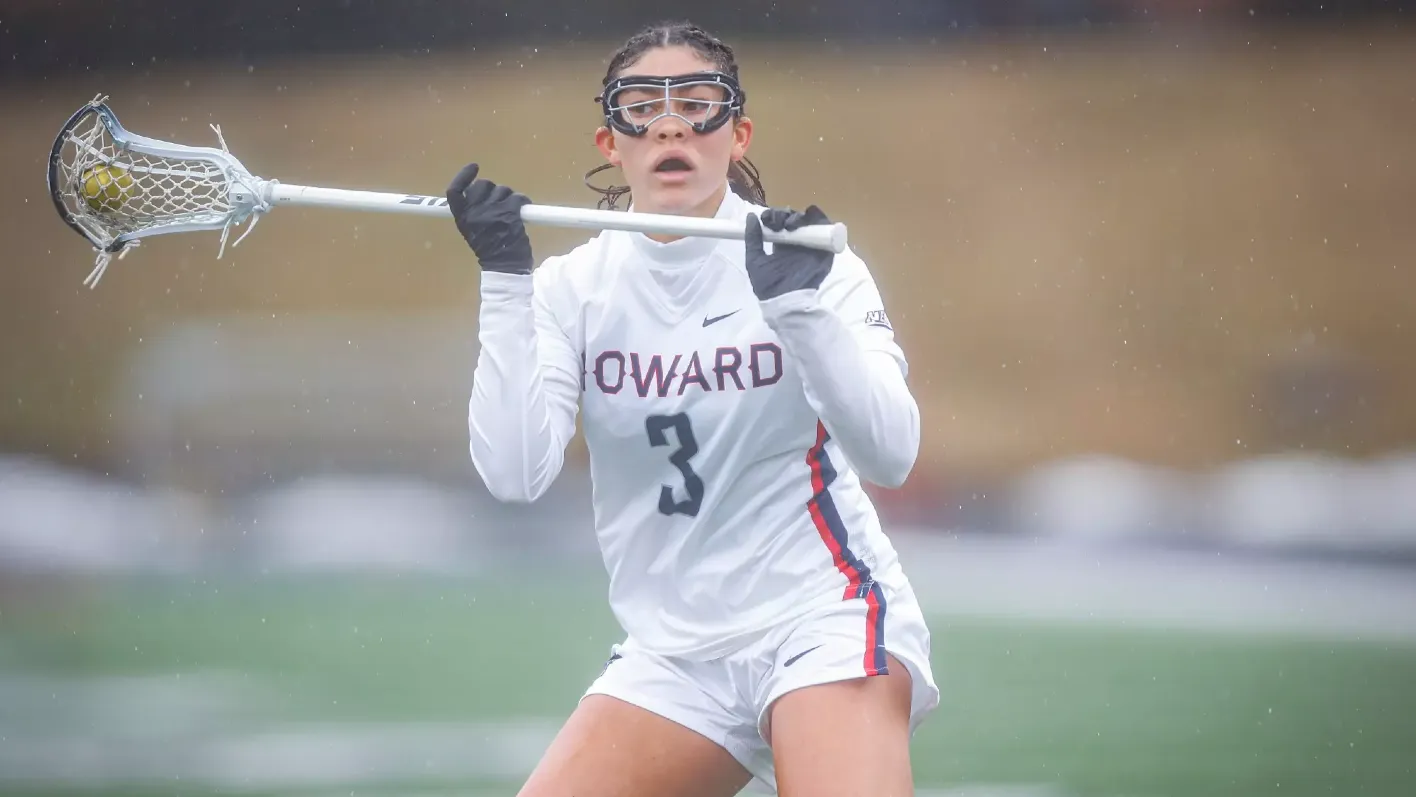 HU LAX vs American 2026