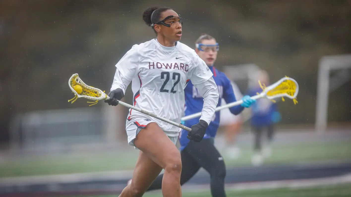 HU LAX vs American 2026