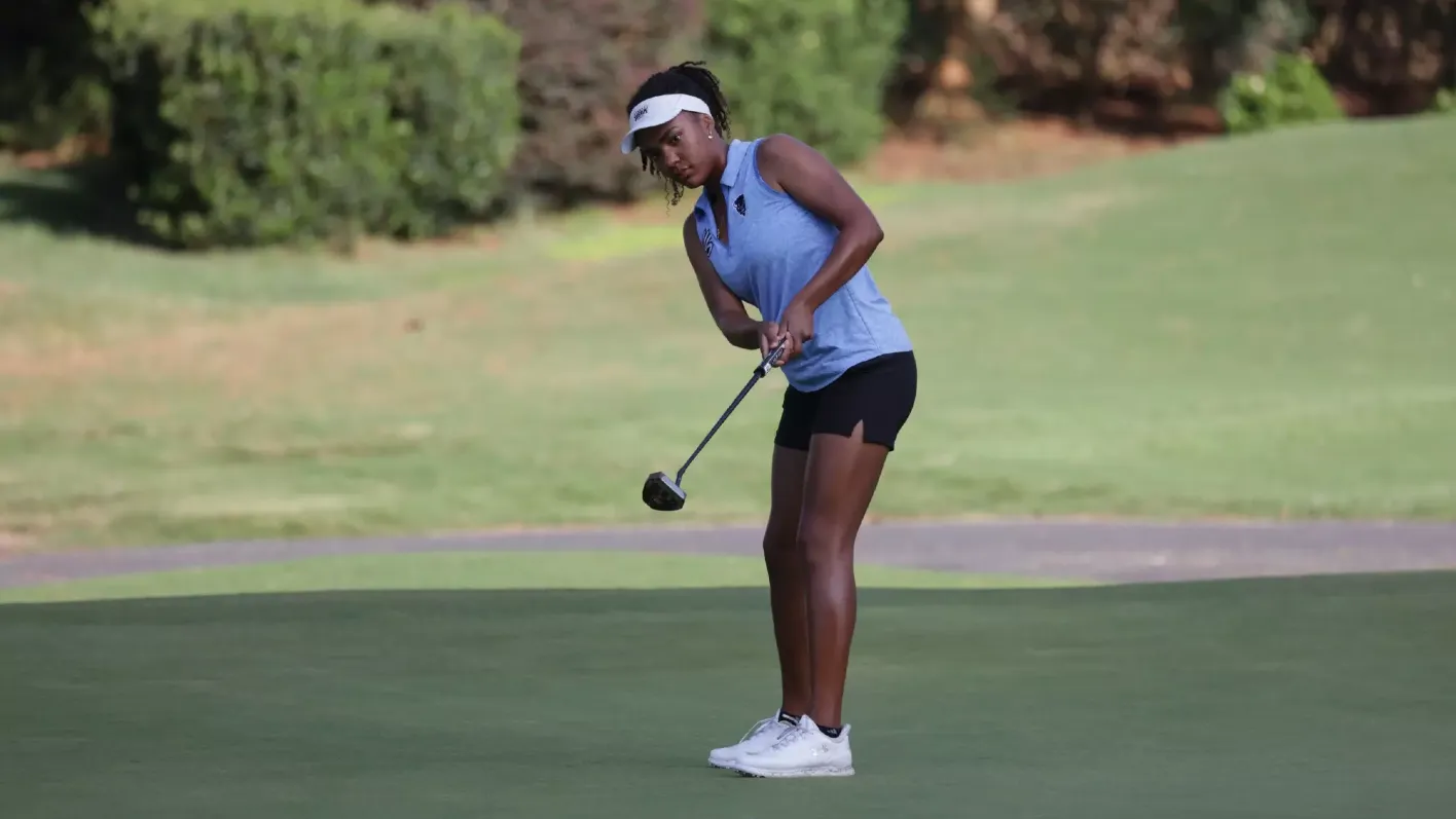 Burlington, NC Ð Sep 15: NCAA Women's Golf - Elon Invitational - Third Round at Alamance Country Club in Burlington, NC on September 15, 2026. (Credit: Andy Mead/YCJ)