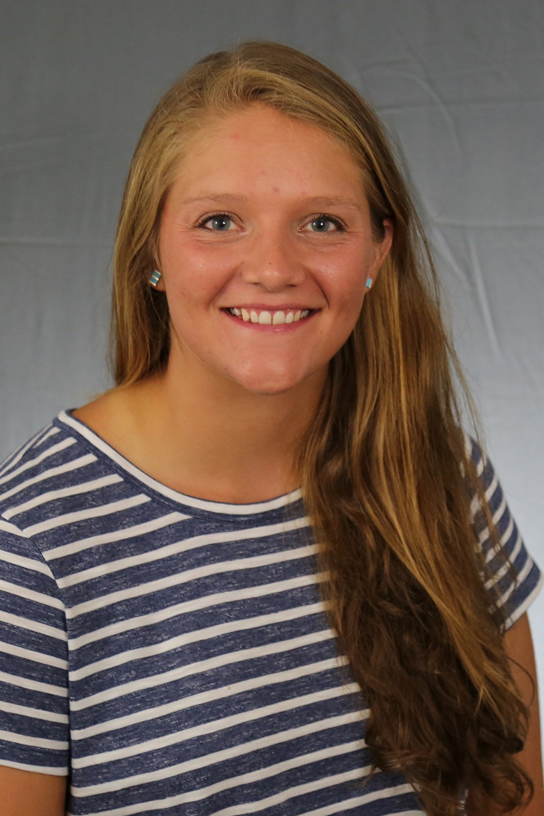 Andi Tostanoski 2017 Head Shot