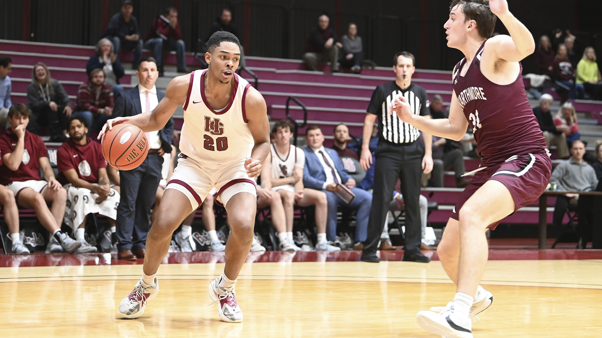 No. 1 HampdenSydney Rolls Past Visiting Roanoke 7448 HampdenSydney