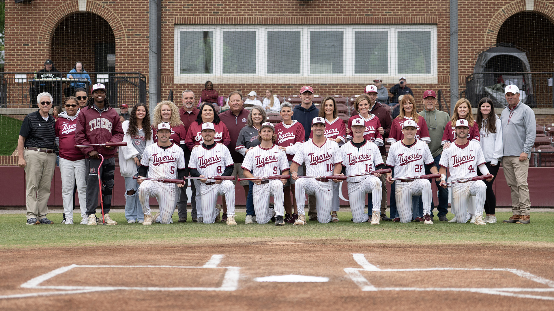 baseballseniors260426