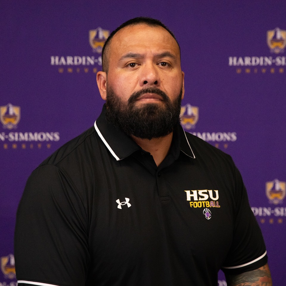 26 coach garza strength and conditioning headshot