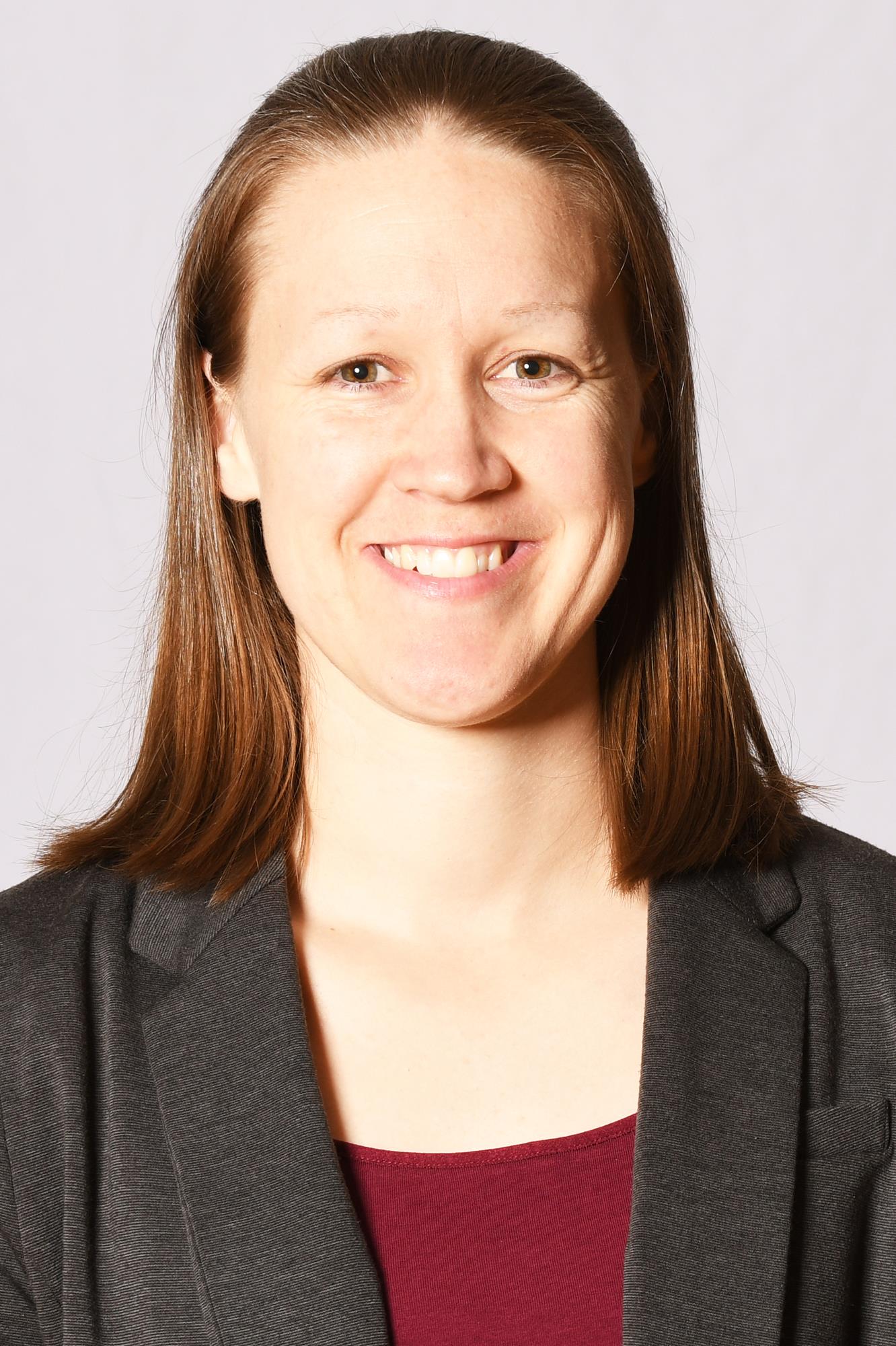Christina Harvey Headshot