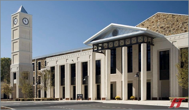 Hewitt-Trussville High School - front of school building
