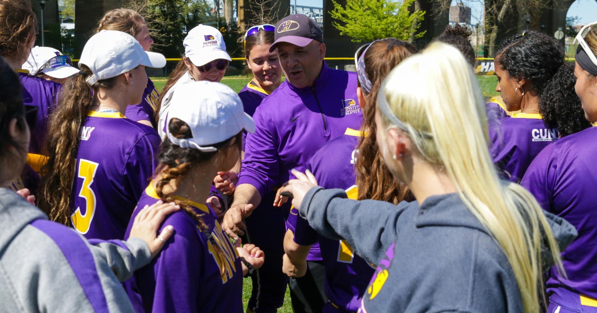 Softball Team Set For 2020 Campaign Hunter College Athletics