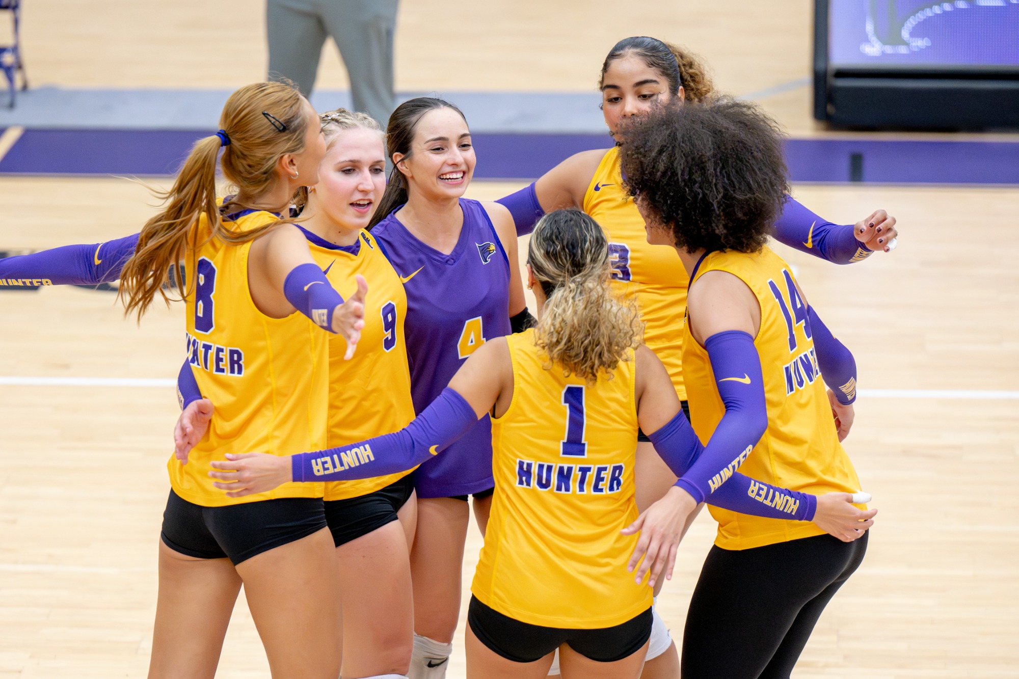 Hunter women's volleyball team photo