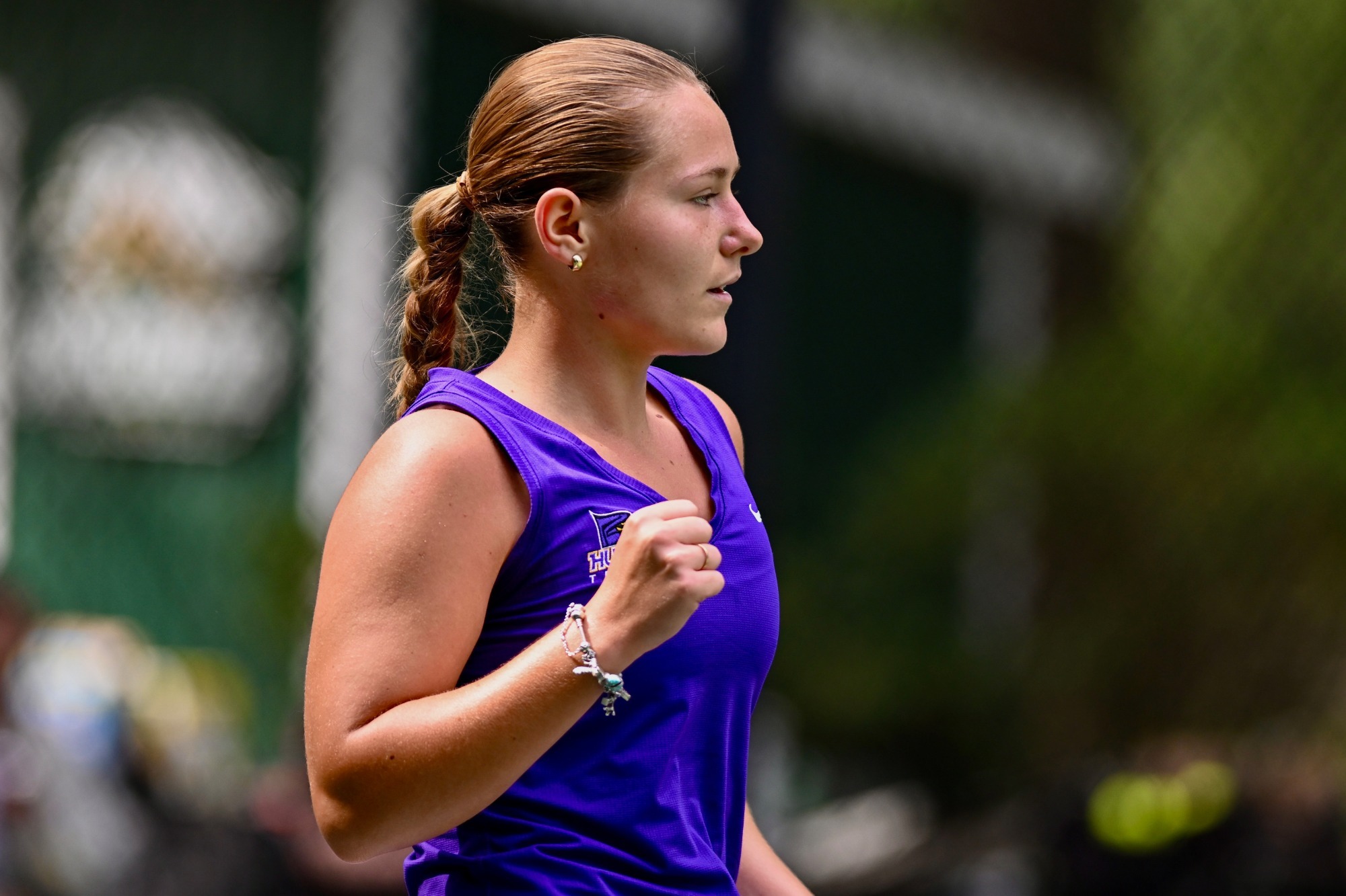 Isabella Tchij celebrates in women's tennis 