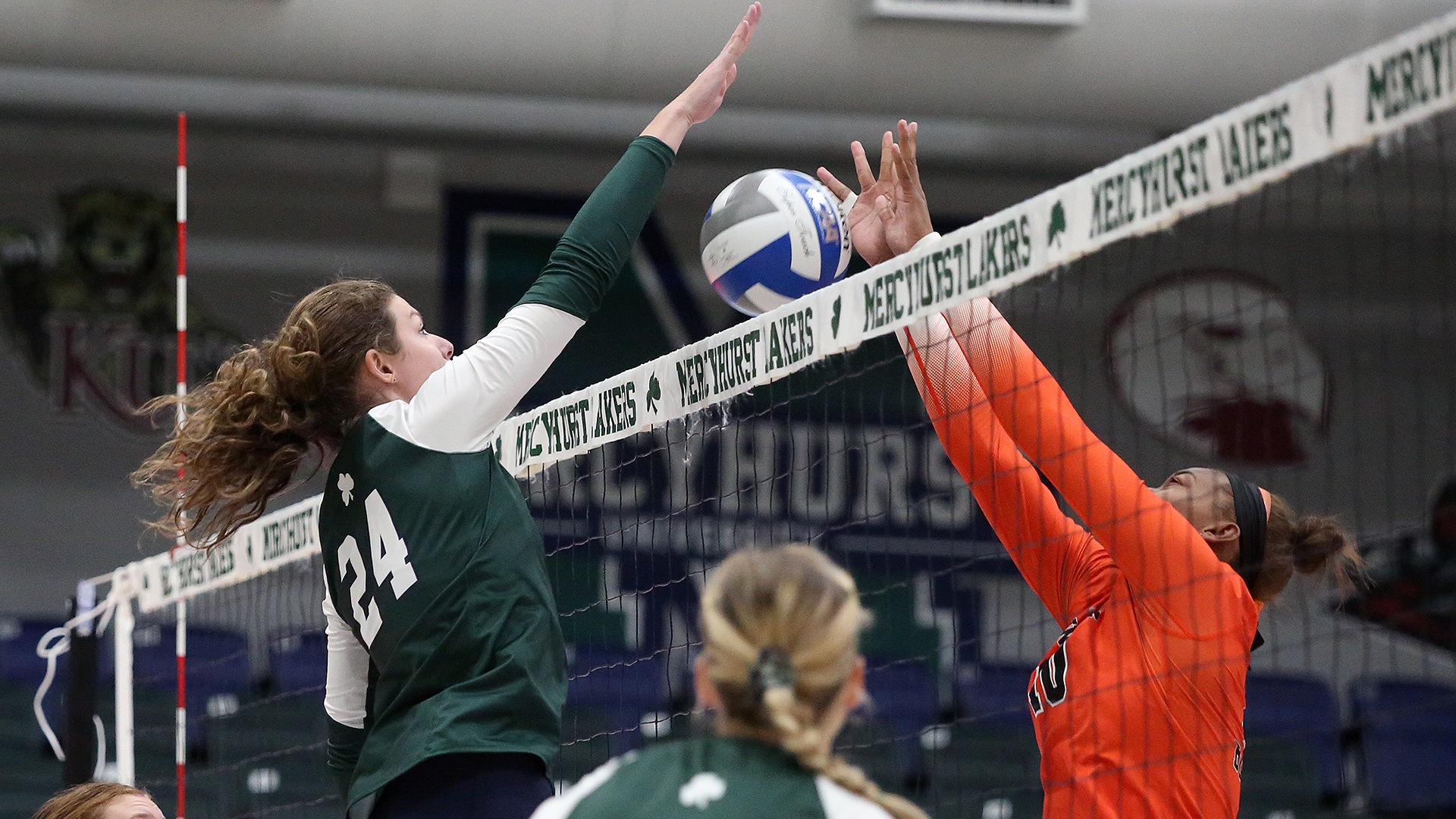 Fast Five Volleyball Looks for First Conference Win Mercyhurst