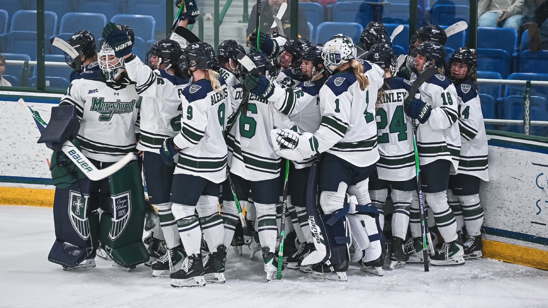 Women's Hockey Celebration 