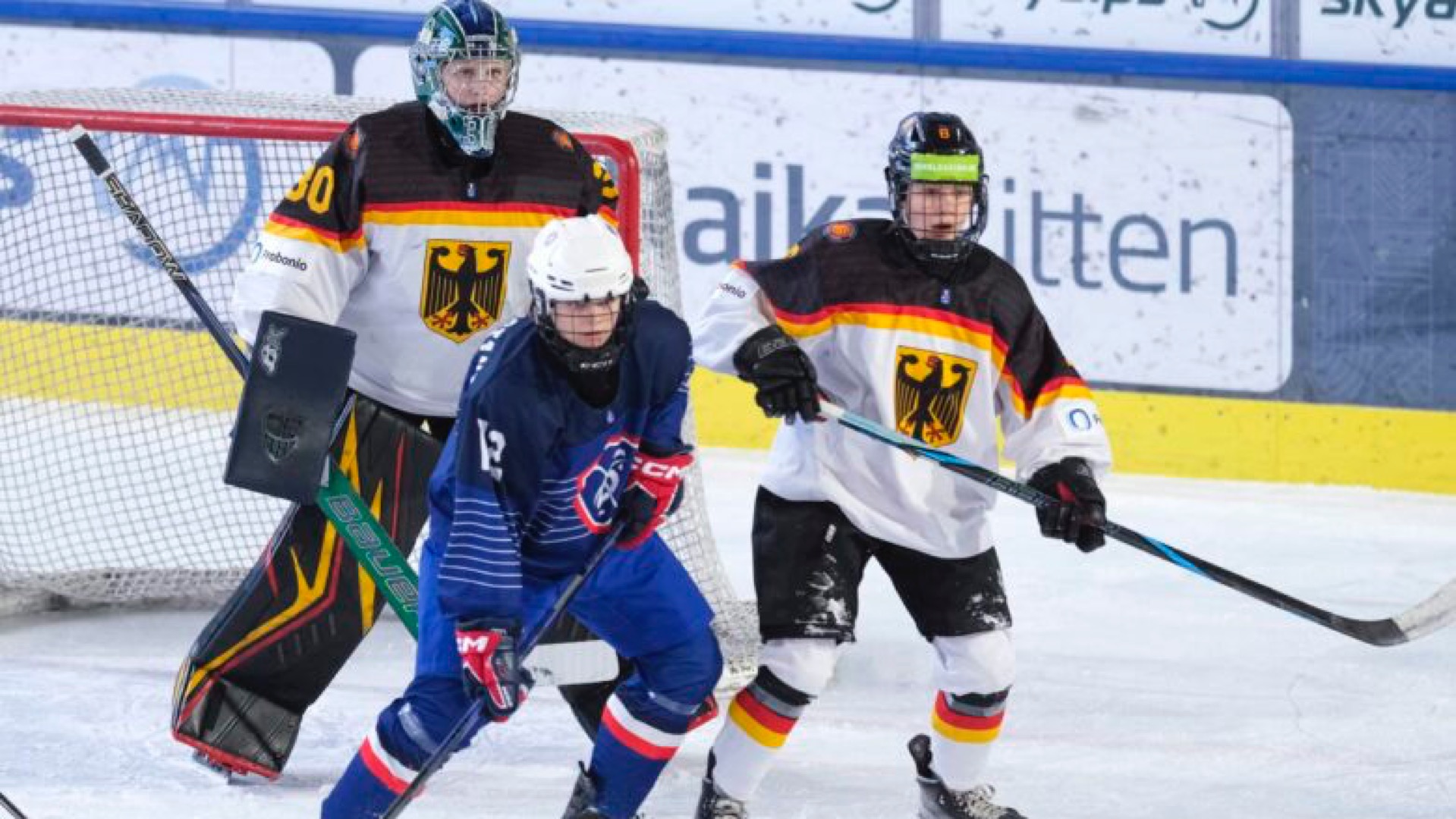 Tara Bach Germany U18