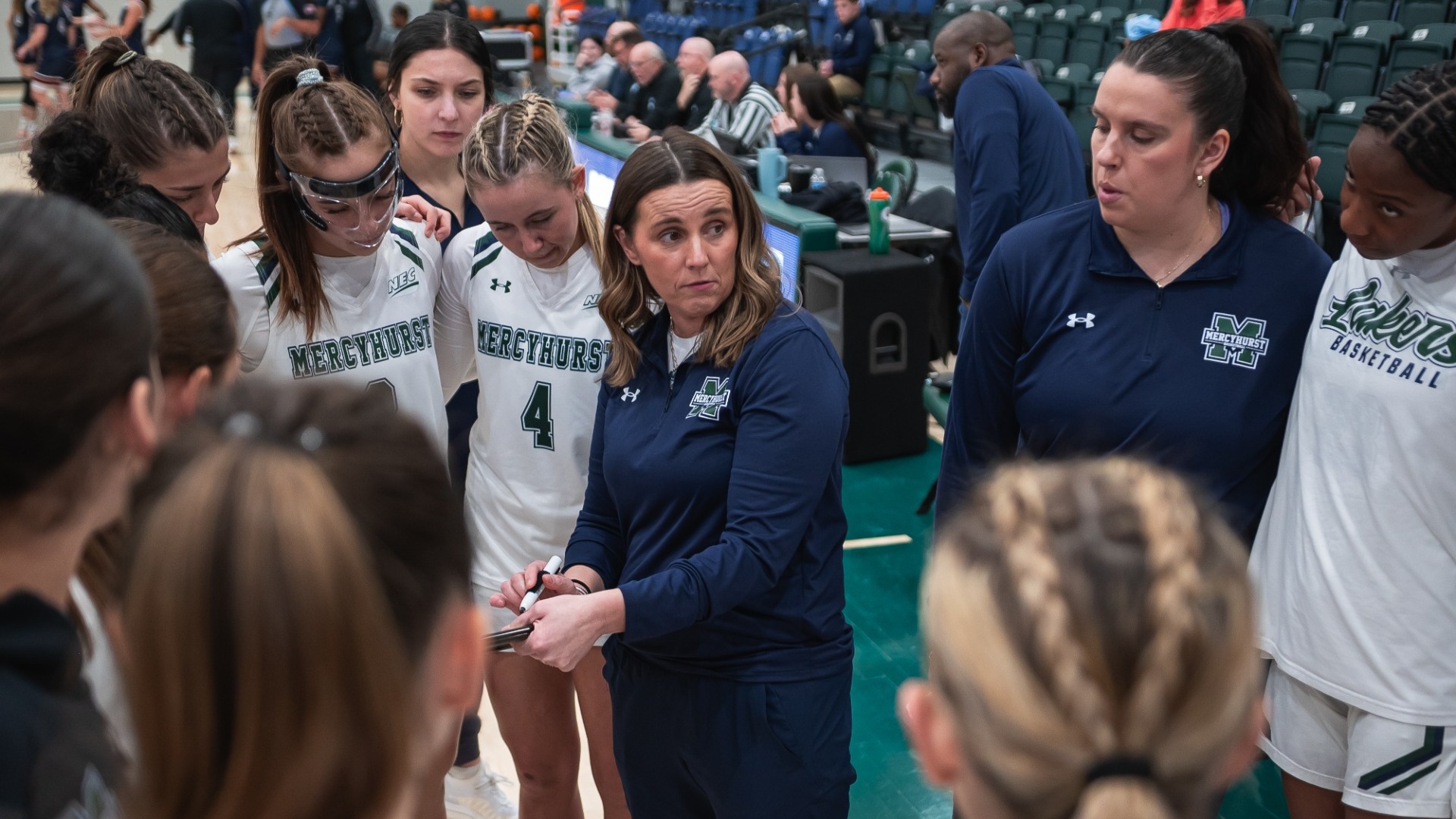 Women's Basketball Huddle