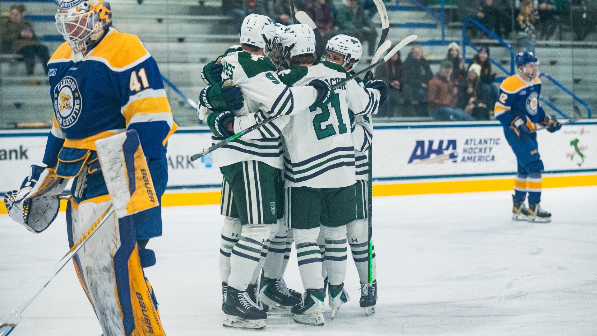 Men's Hockey vs. Canisius 