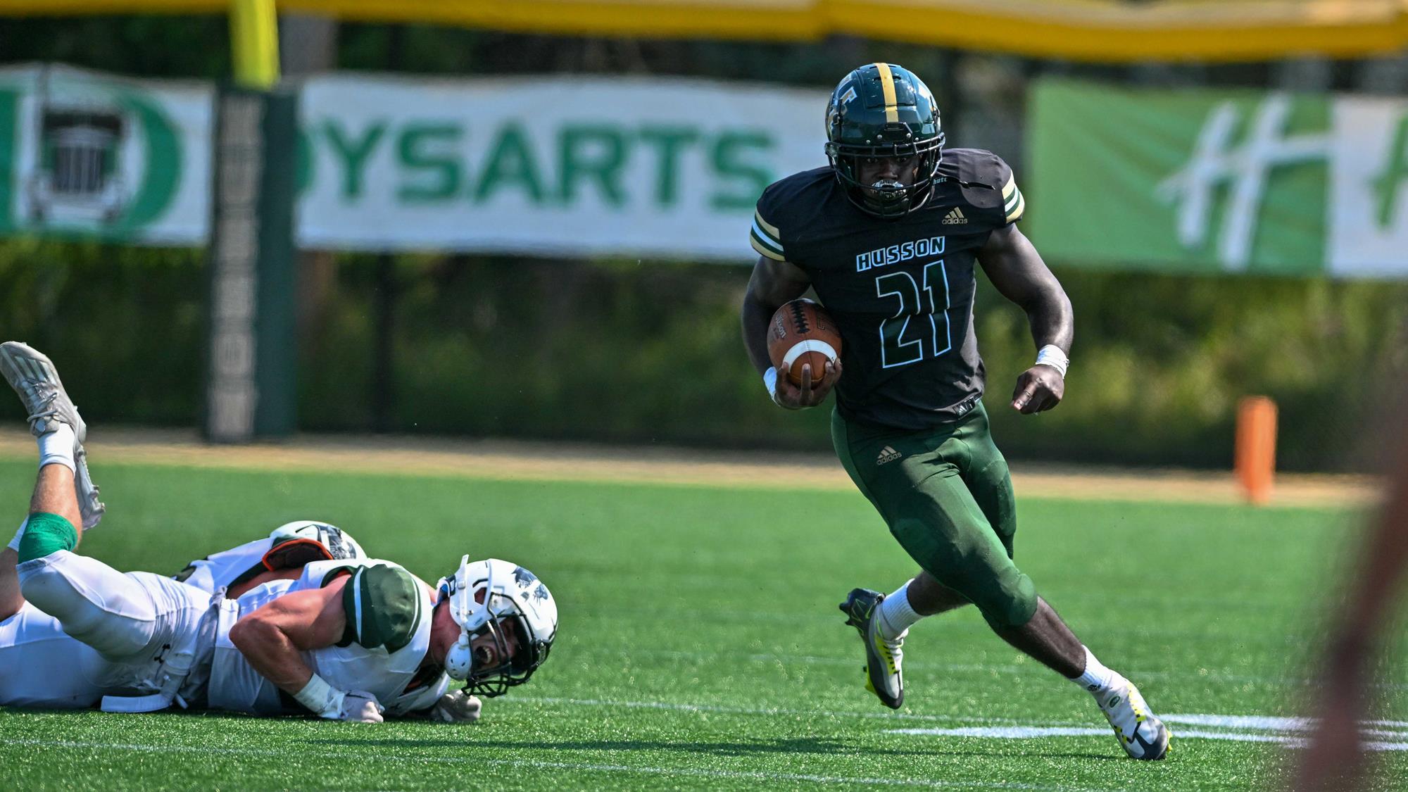 career afternoon not enough in football's hardfought loss to