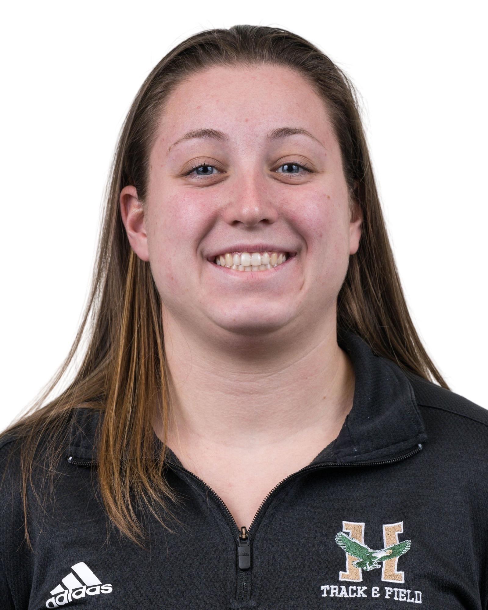 Allison Kondracki Headshot 2022