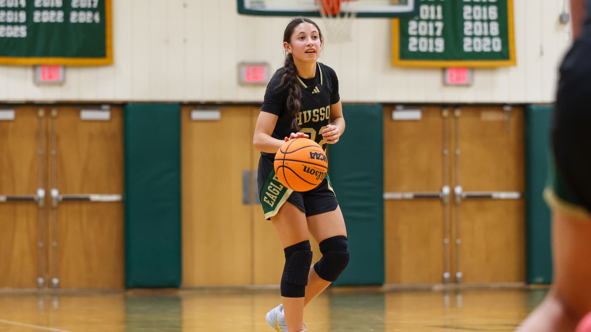 Laela Martinez Women's Basketball 1-6-26