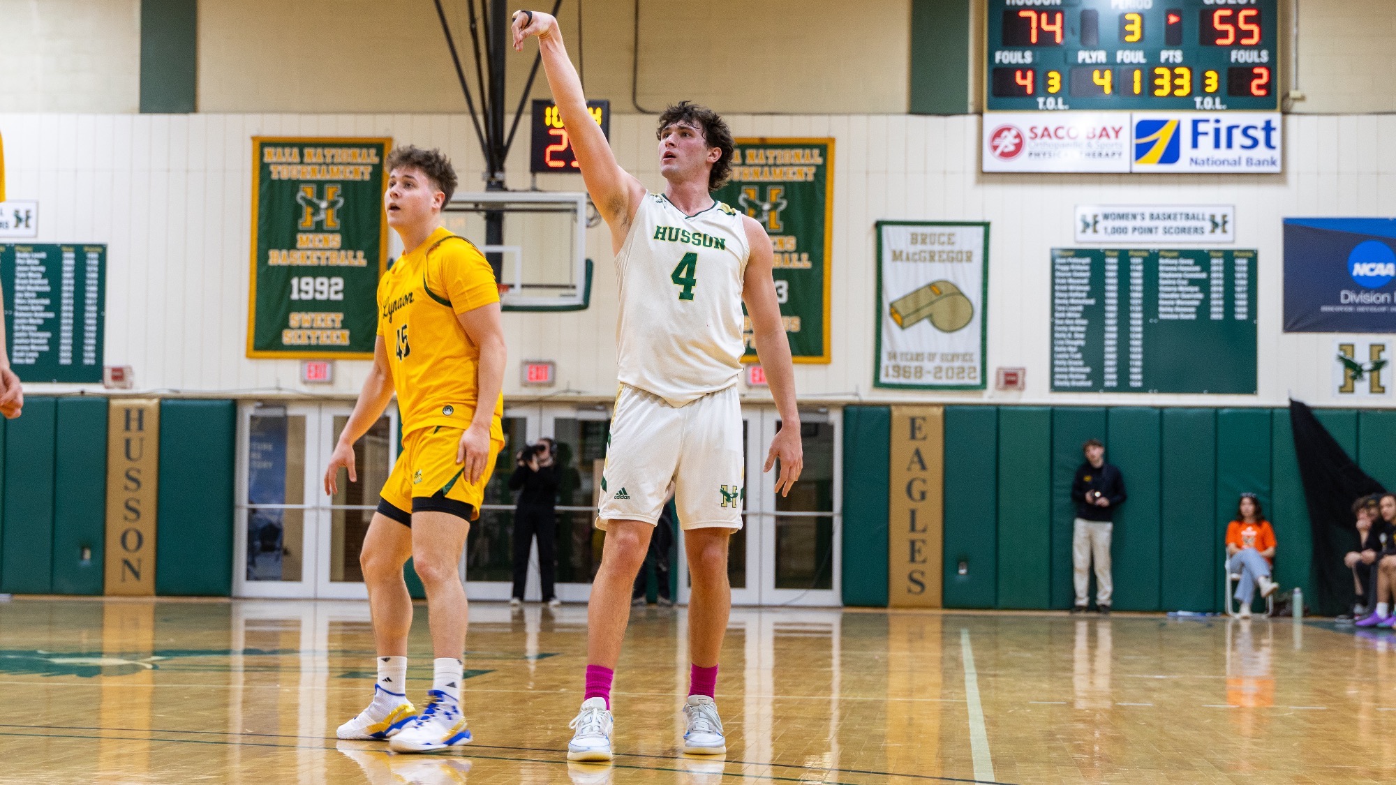 Eric Ahlers Men's Basketball 2-14-26