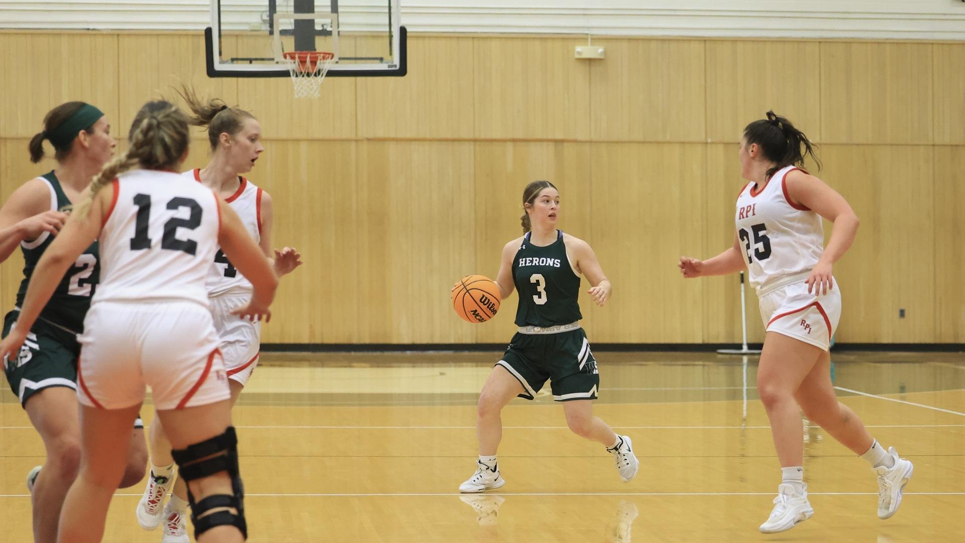 Carly Scott 202223 William Smith Basketball Hobart and William