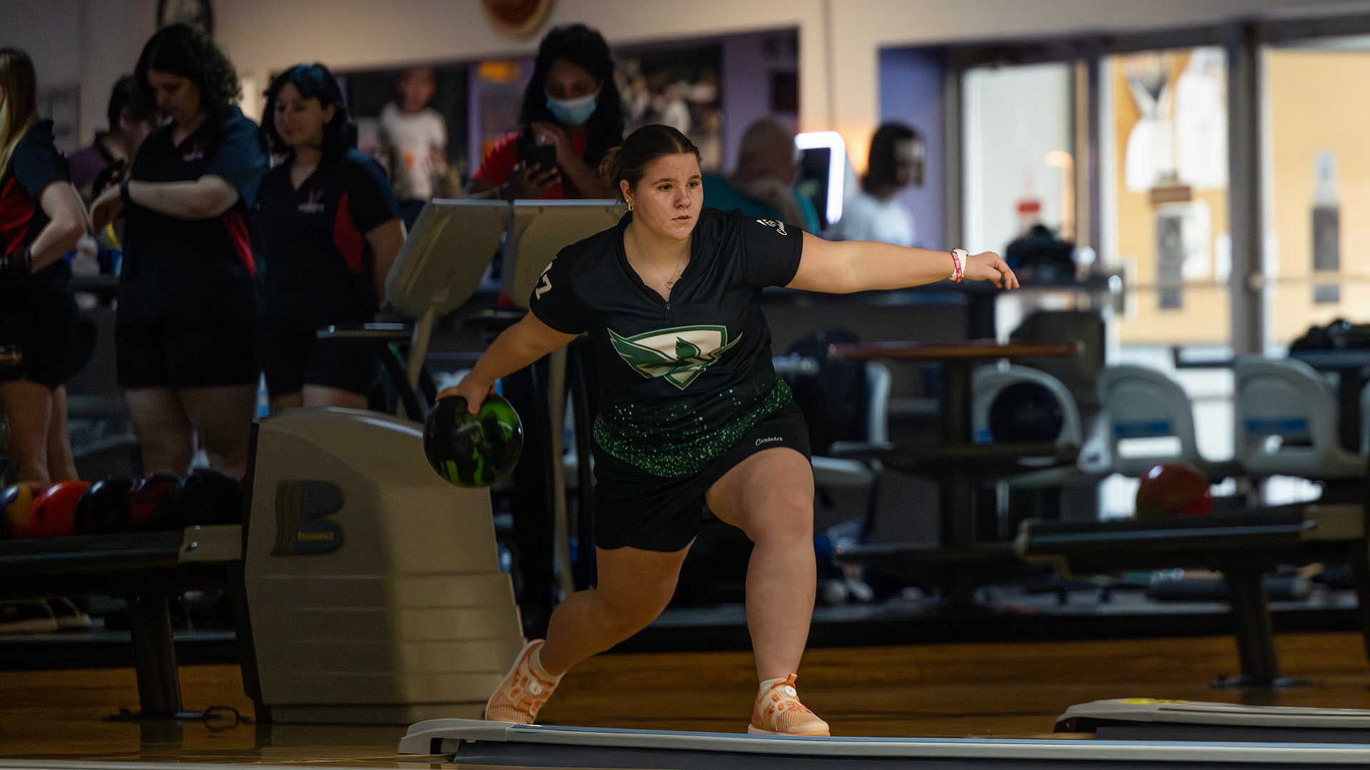 Natalie Yale competes at Sunset Bowl.
