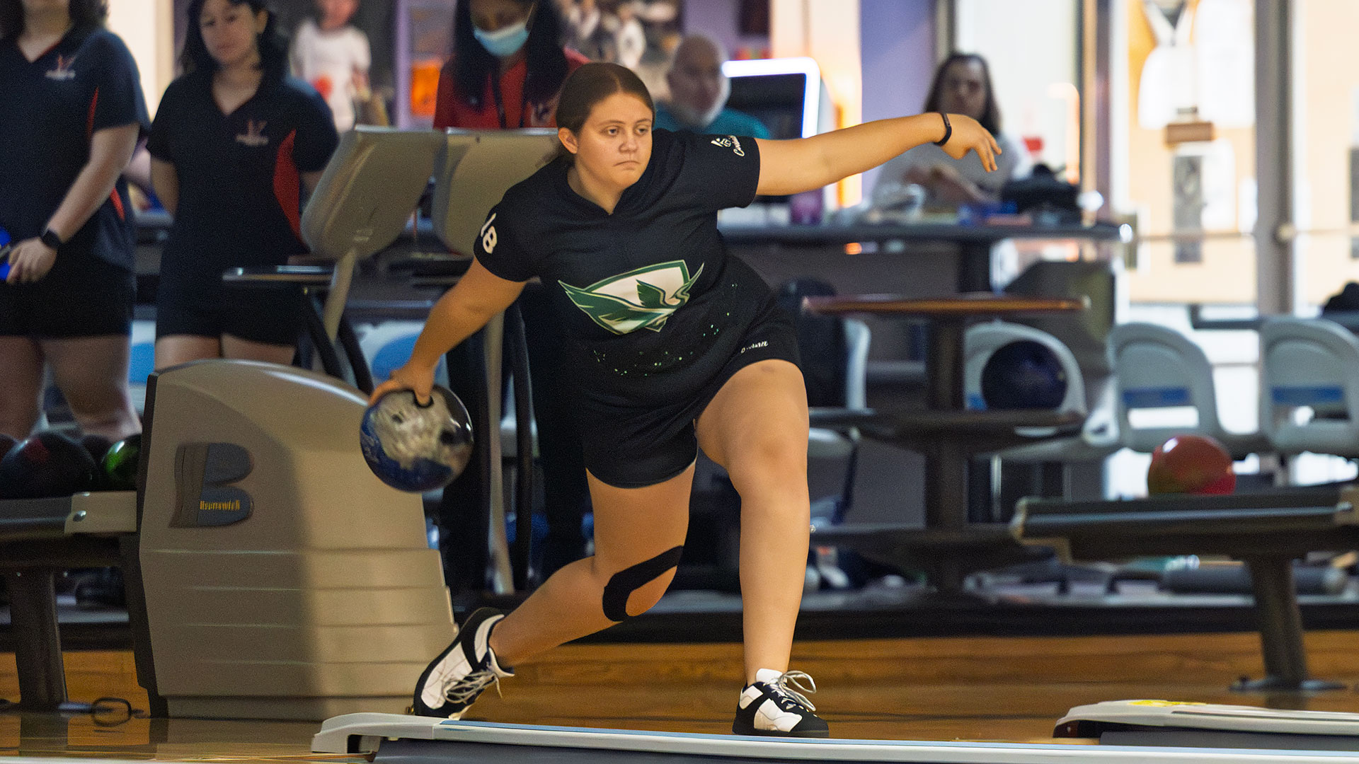 Colleen Jump competes at Sunset Bowl.