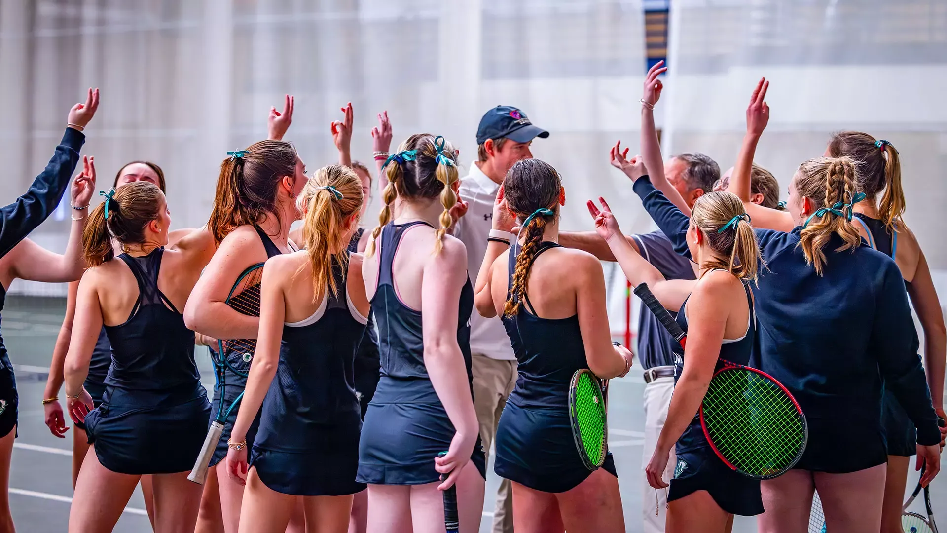 WS Tennis Team Huddle