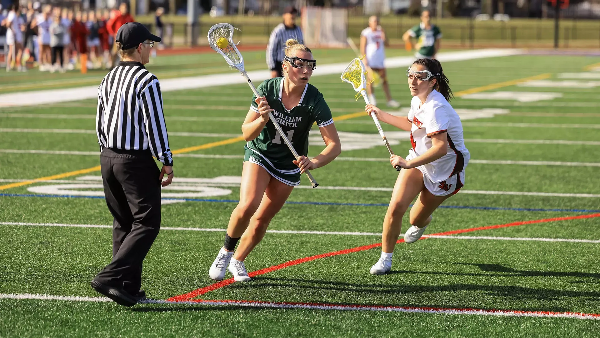 Kira Fulton attacks the cage against St. Lawrence