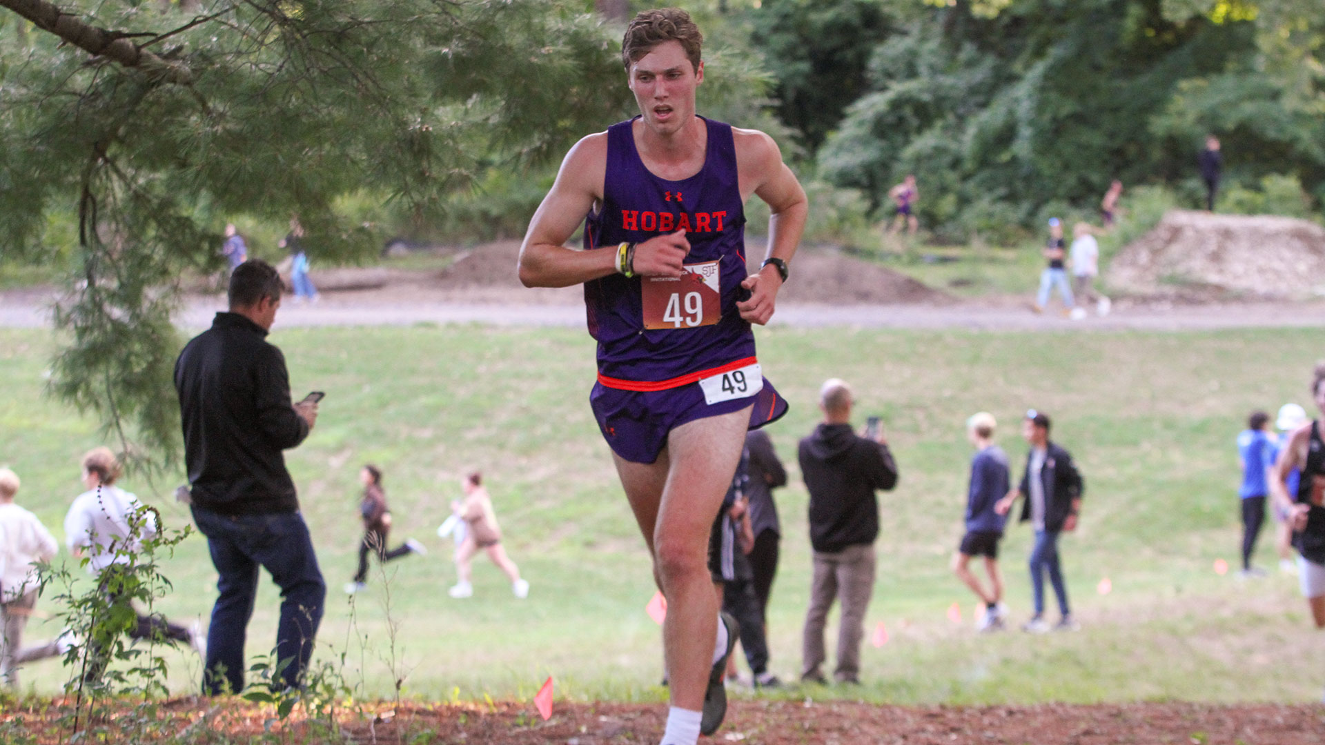 Philip Dilgard-Clark runs in the 2025 Rodenbeck Invitational.